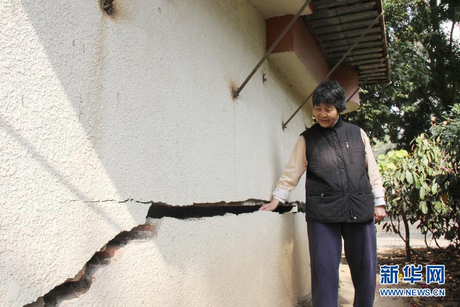 海沙楼房惊现大裂缝